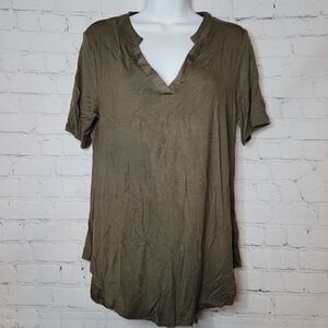 Women's V Neck Short Sleeve Top Small